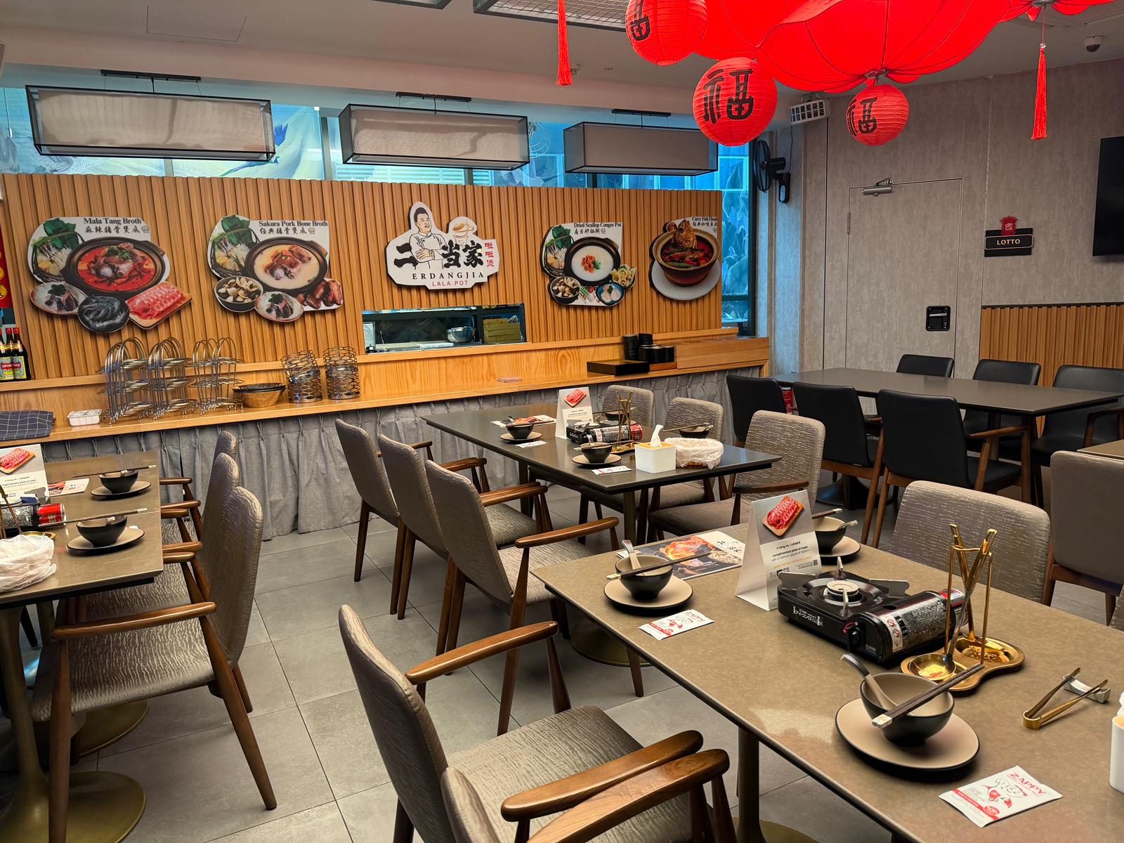 What Makes the Best Hotpot Singapore Restaurants Stand Out